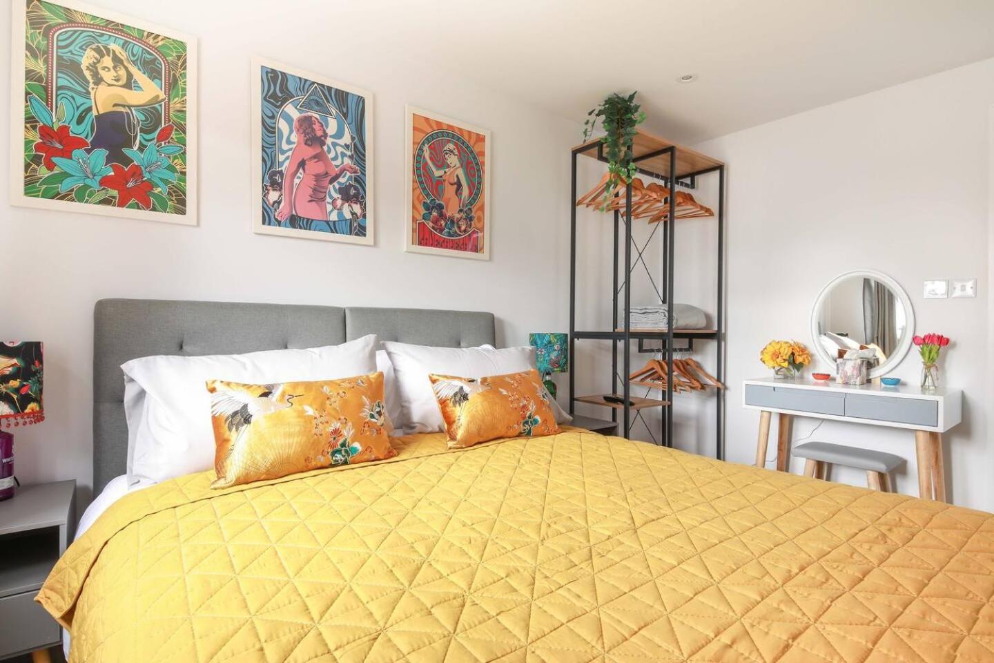 מלון וויטסטייבל Little Bright House מראה חיצוני תמונה